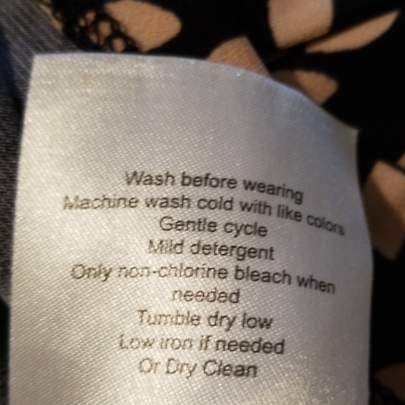 Motherhood Maternity Top XL - Picture 6 of 6